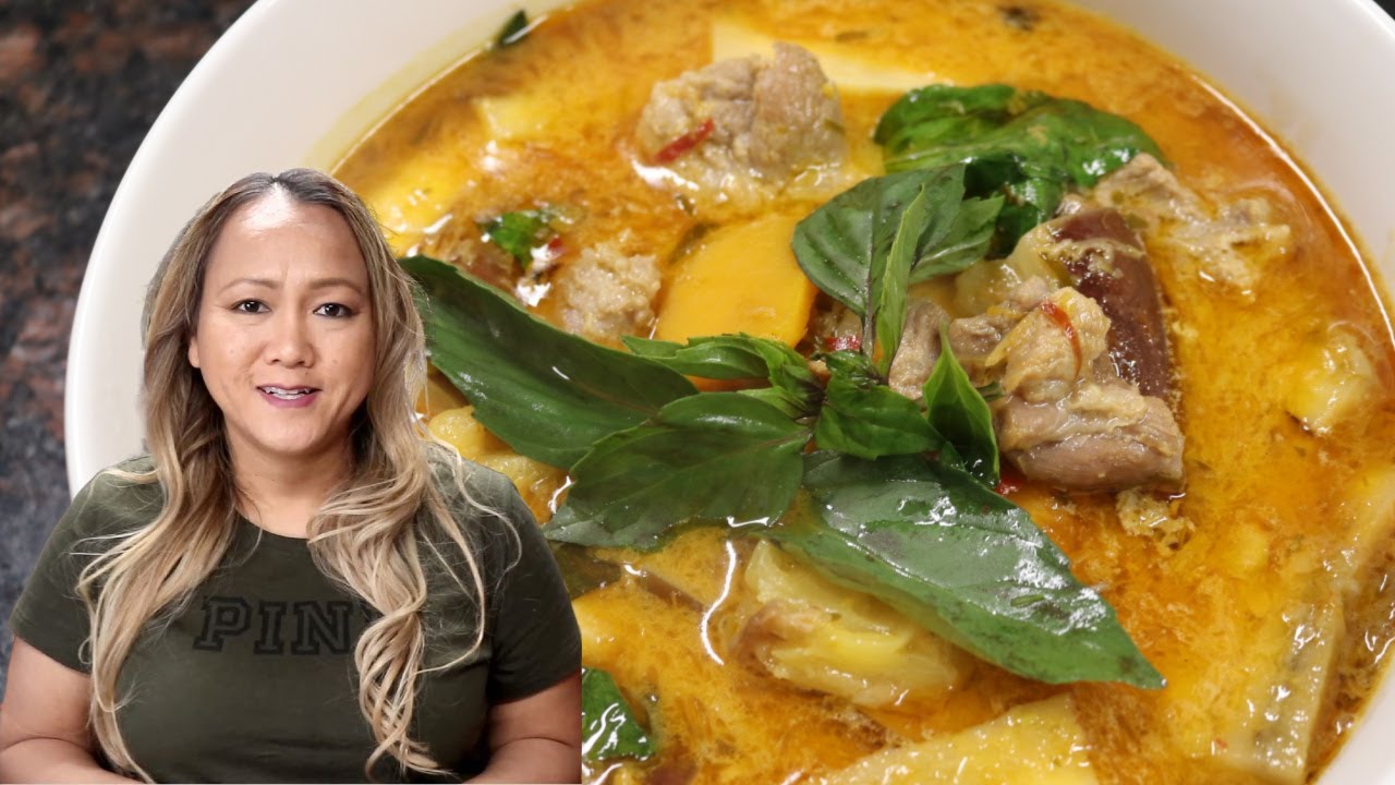 Khmer coconut milk soup សំឡម្ជូគ្រឿងខ្ទិះឆ្ងាញ់ Machu Kreung Ktiss-Cooking with Elissa