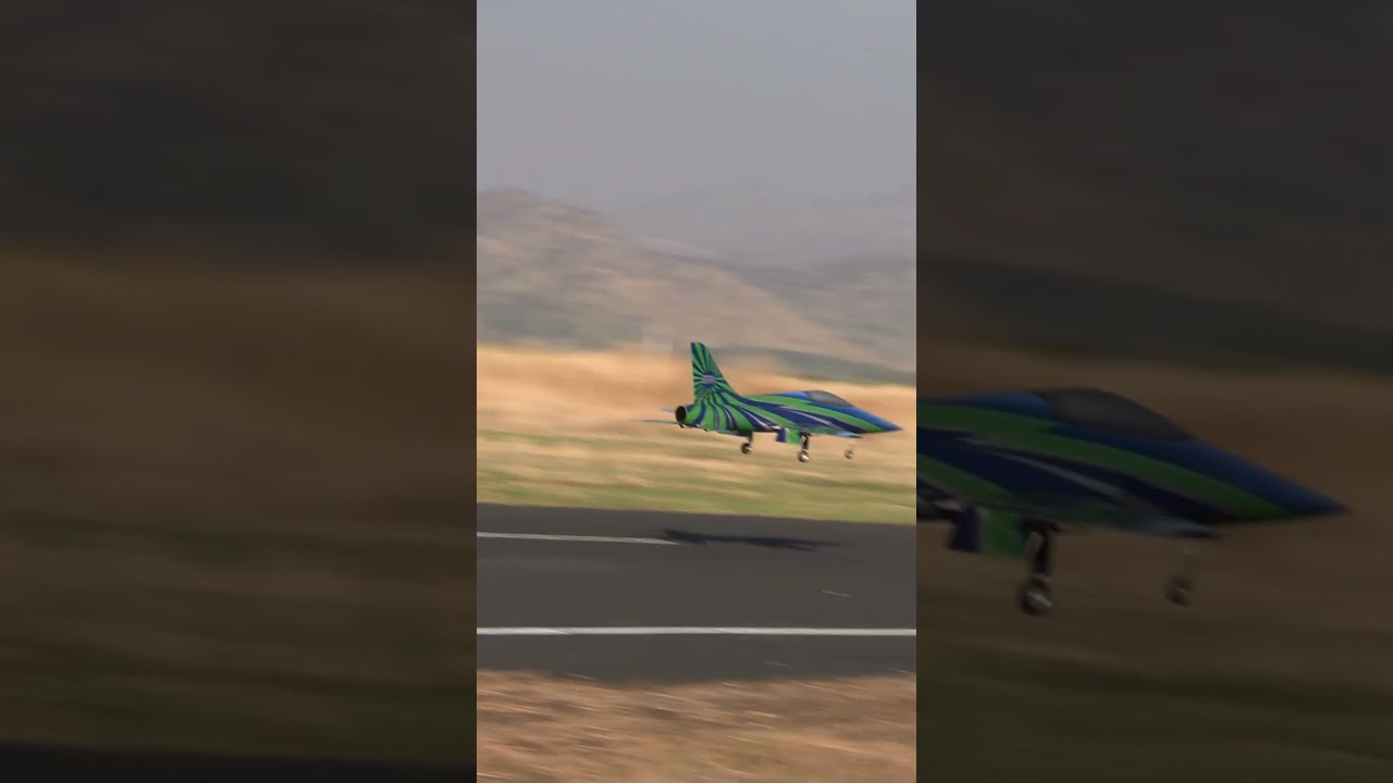 @carf-models #beam #rcturbine #jetworld #jet #turbinejet #jetaircraft #jetplane #landing