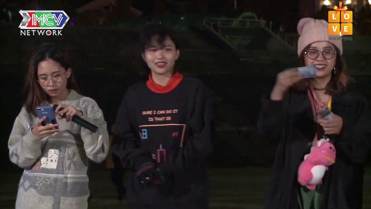 C&aacute;c th&agrave;nh vi&ecirc;n P336 bất ngờ n&aacute;o loạn Đ&agrave; Lạt B&Aacute;N V&Eacute; MINISHOW trong đ&ecirc;m mưa gi&oacute; | RW