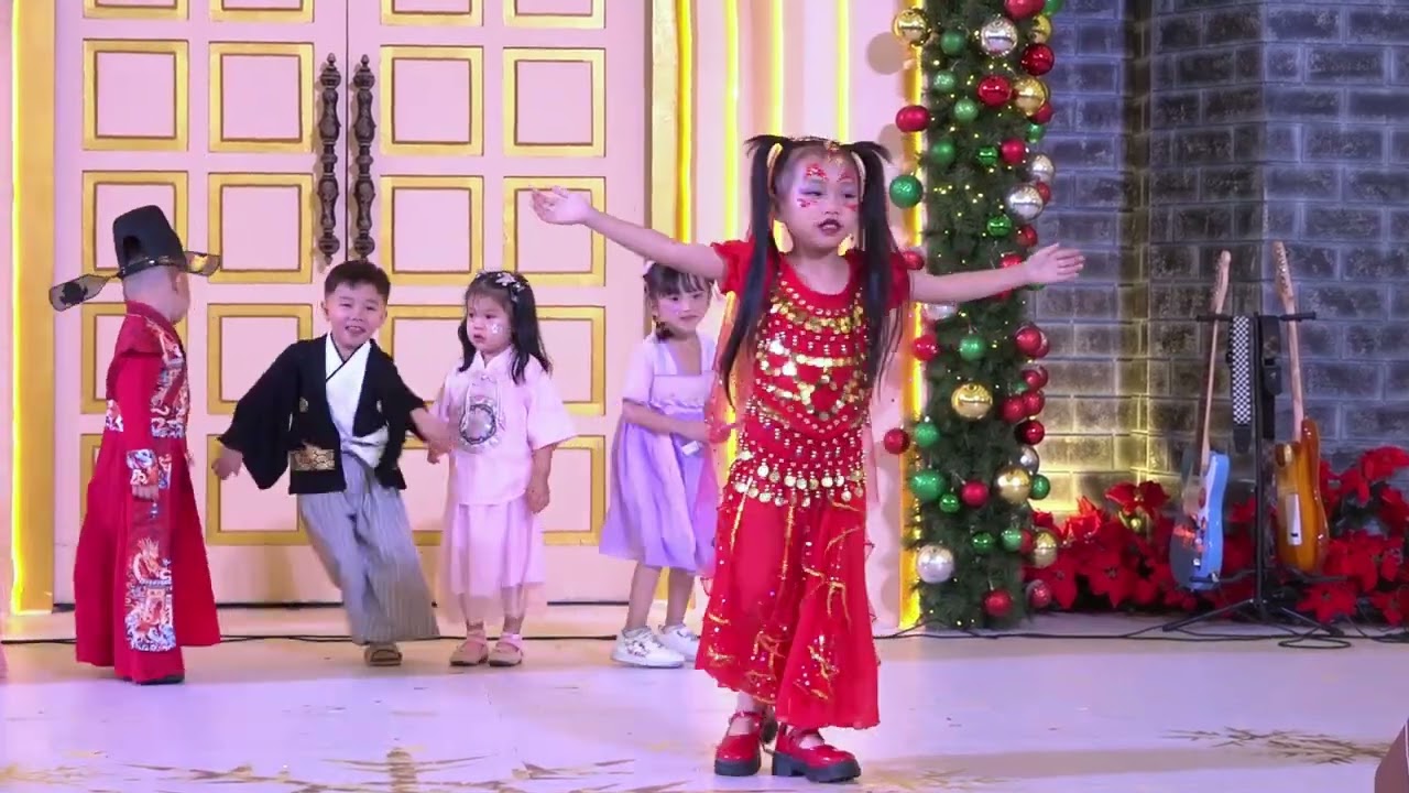 Happy Day 2026- Fashion Show by Kindergarten Afternoon “Around the World in Style”