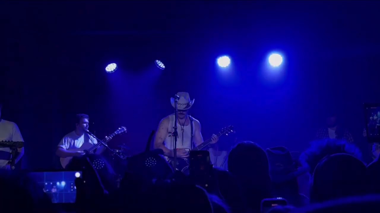 James Marriott - California Rain (Live w/ lyrics)