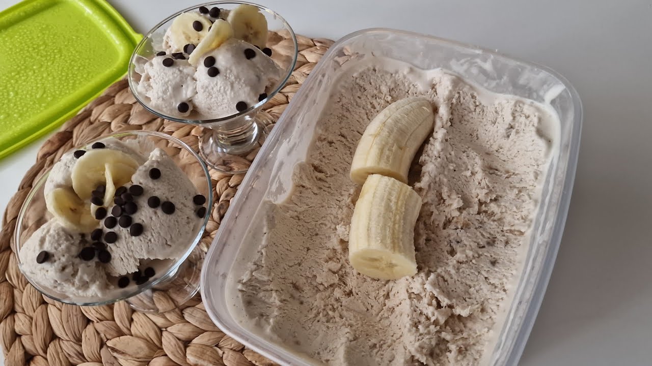Akullore me BANANE, në Kushte Shtëpie. Bannana ice cream