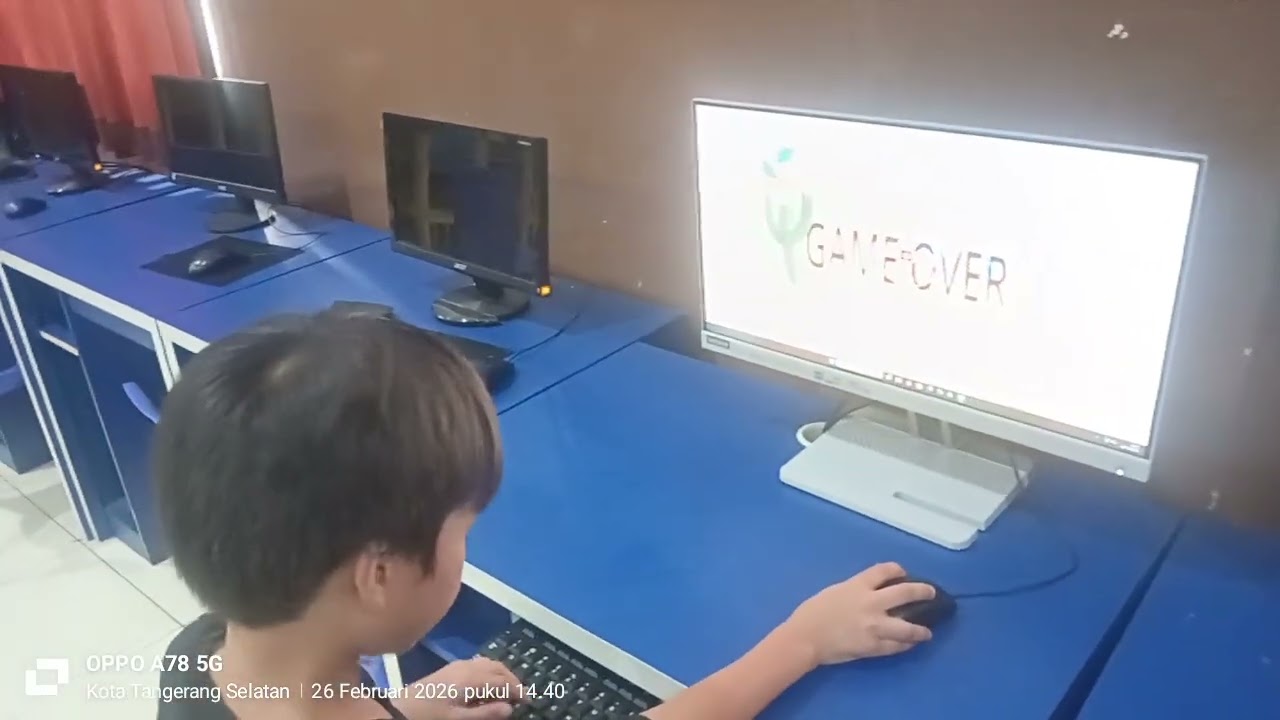 Projek Menembak burung - By : Dylan Raphael Suherlan (SD Technosa)
