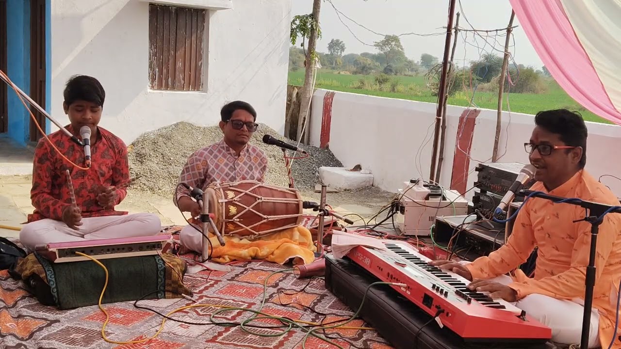 श्रीमद देवी भागवत पुराण में संगीत का कार्यक्रम/नव युवा समिति ग्राम सुनहेरा 