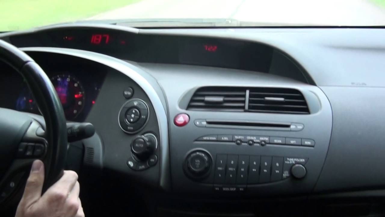 Honda Civic Type R FN2 0-100- 200 ~5,8s; ~19,9s