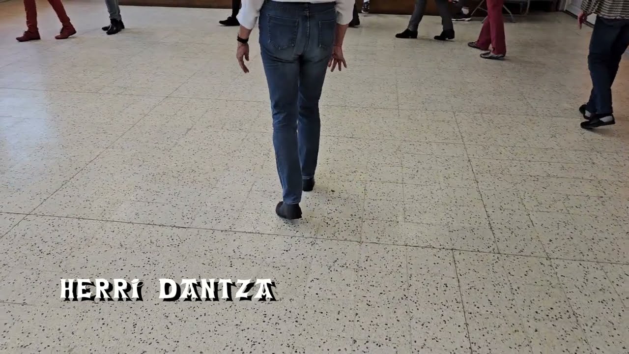 HERRI DANTZA