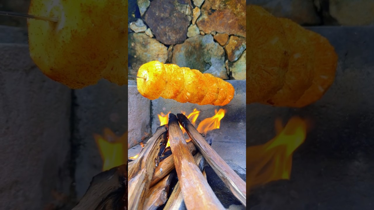 Have you ever tried this? 🍍Spicy & Juicy Grilled Pineapple!!!