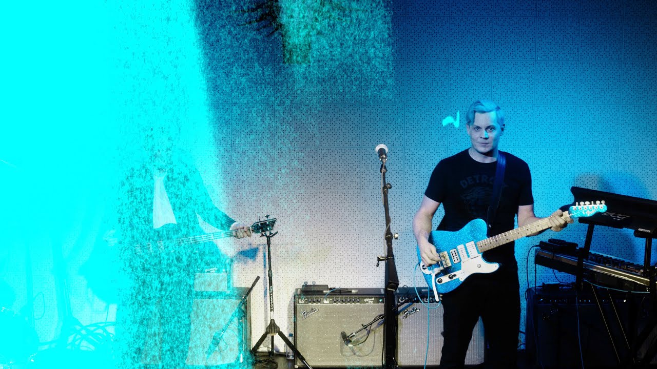 Jack White – Taking Me Back (Live)
