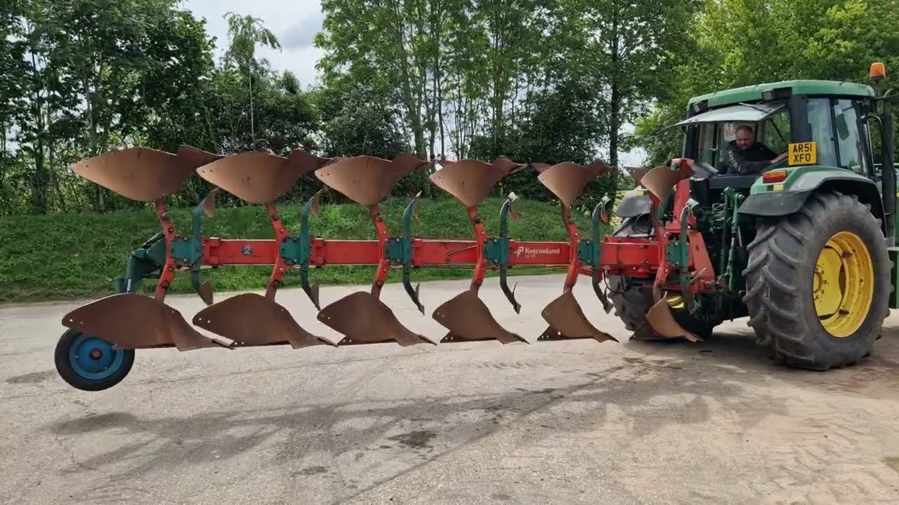 Kverneland LB 85 240 6 5+1 furrow plough   21711