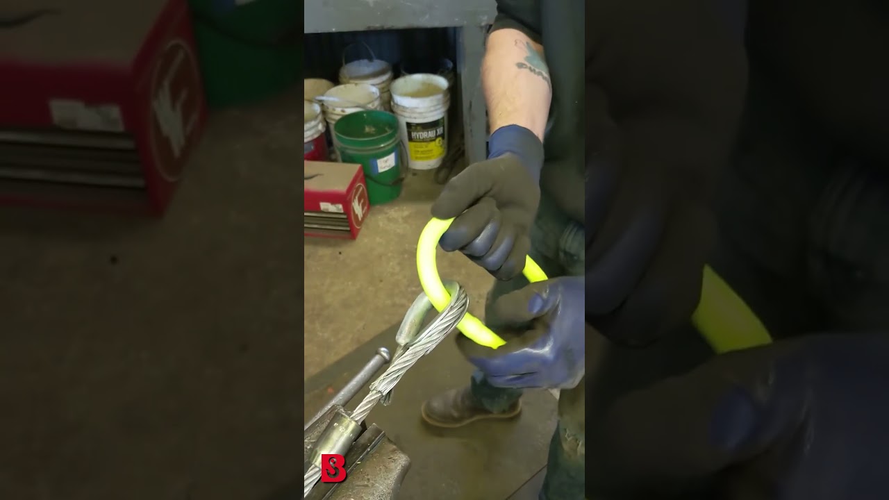 Splicing Wire Rope onto Master Links to Make Single-Leg Lifting Sling | Thimble & Swage Eye