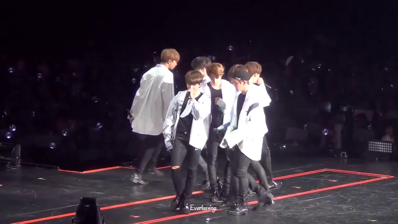 [170531] BTS The Wings Tour In Osaka Day 2 @ SPRING DAY FANCAM