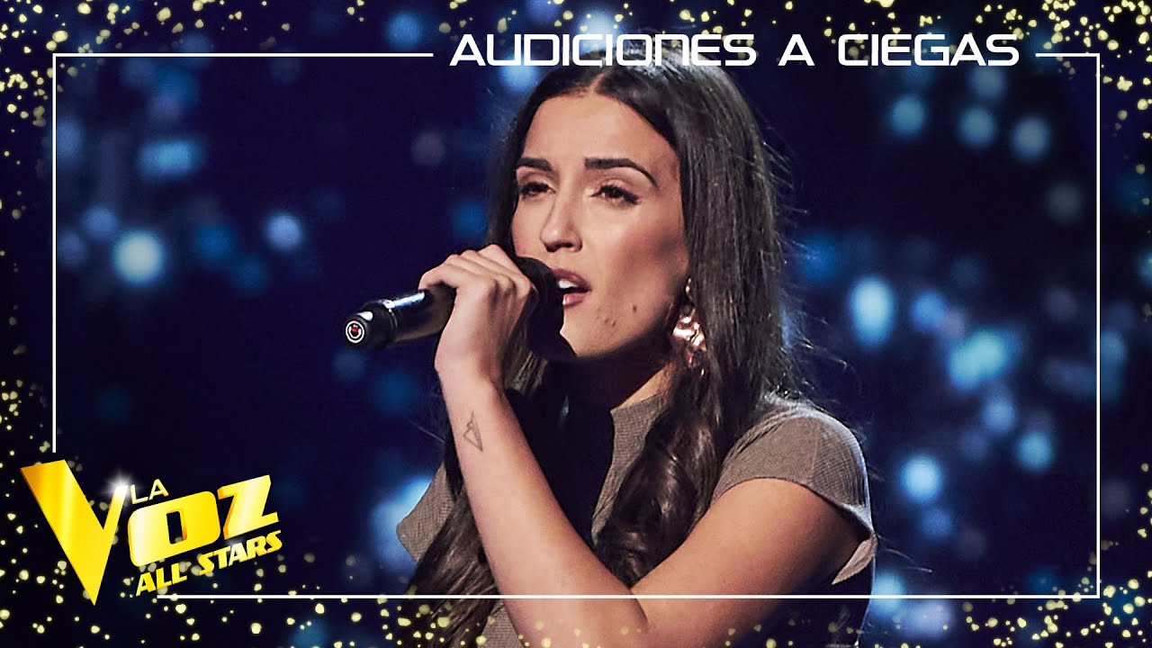 Marina Jiménez canta 
