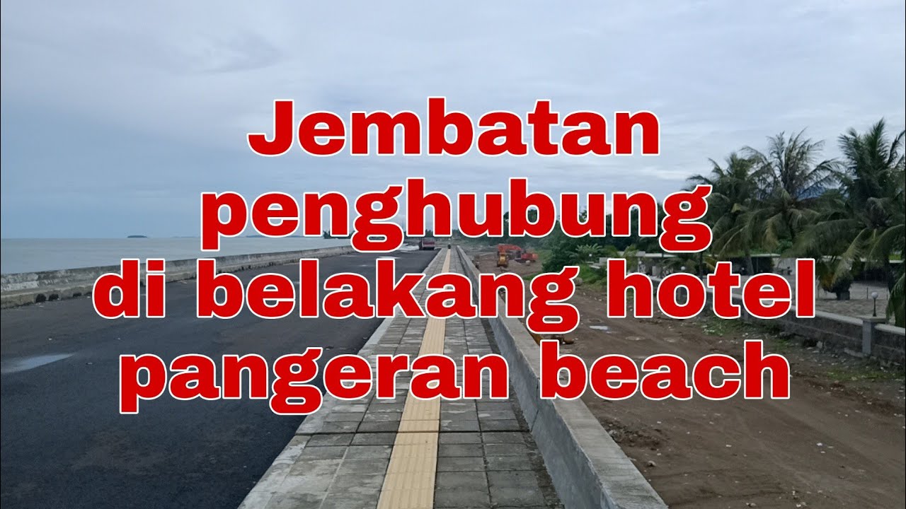 Jembatan penghubung di pantai  kota Padang