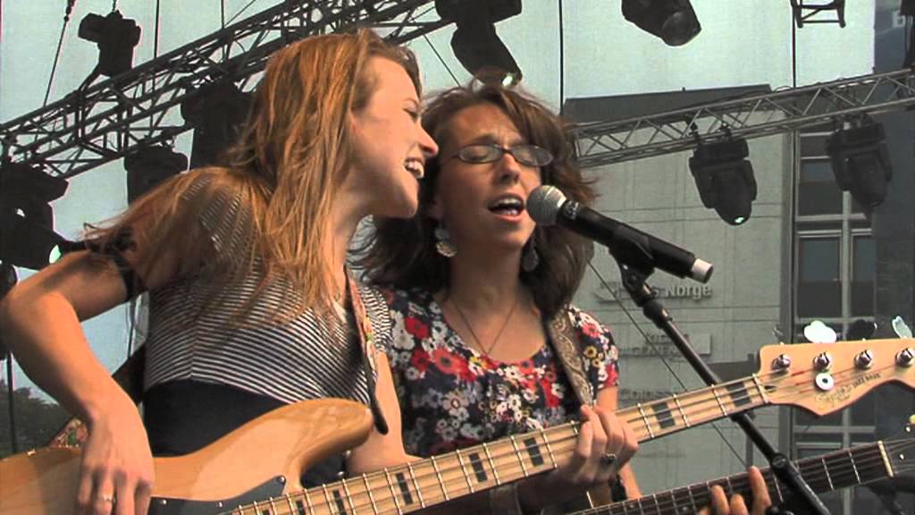 L'Angelus playing at The Tall Ships Races 2011 in Stavanger, Norway