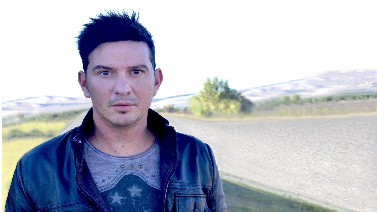IUNEMA - Mani Chiuse (Official Videoclip)