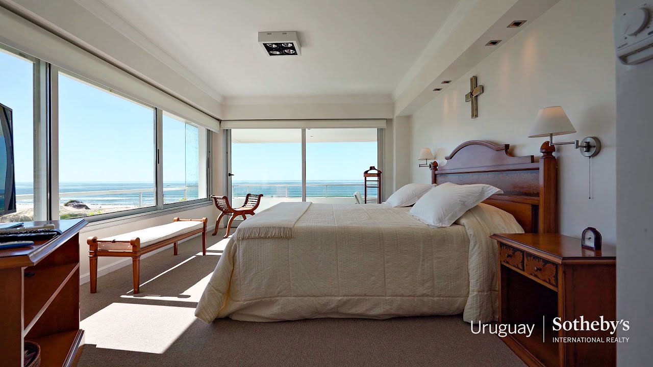 Exclusivo penthouse dúplex frente al mar en Punta del Este