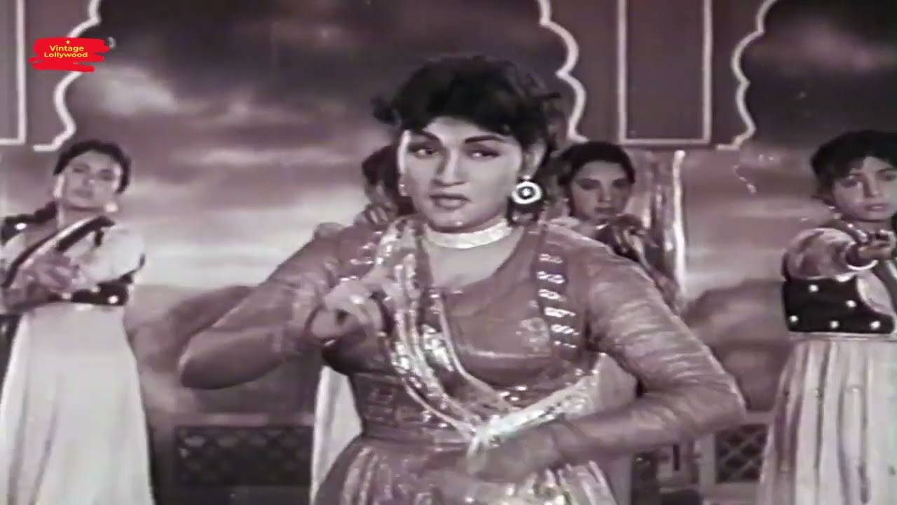 SAWAN KI GHANGHOR GHATAO - NOORJEHAN - FILM INTEZAR