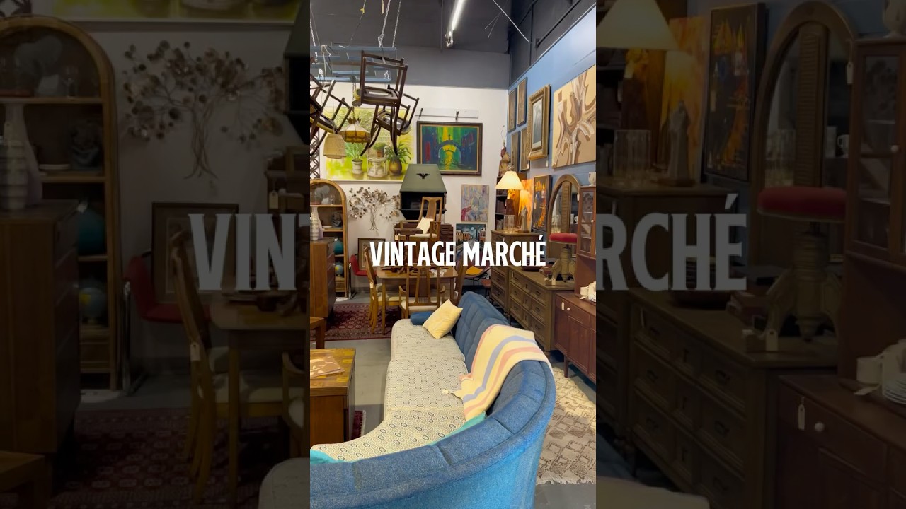 Vintage March&eacute; in Saint Petersburg Florida #stpete #vintage #florida