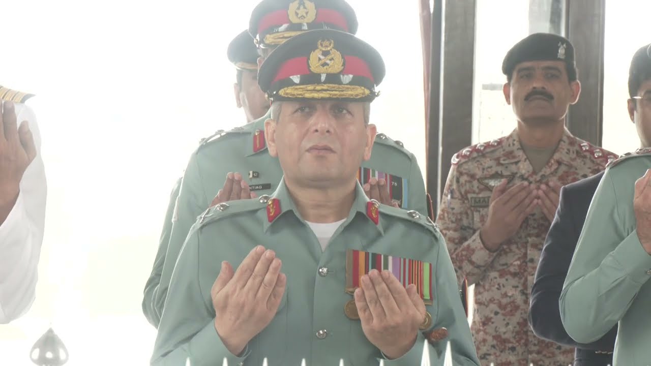 DG Rangers Sindh Visits Mazar-e-Quaid on Quaid-e-Azam&rsquo;s 77th Death Anniversary | 95 PAK NEWS