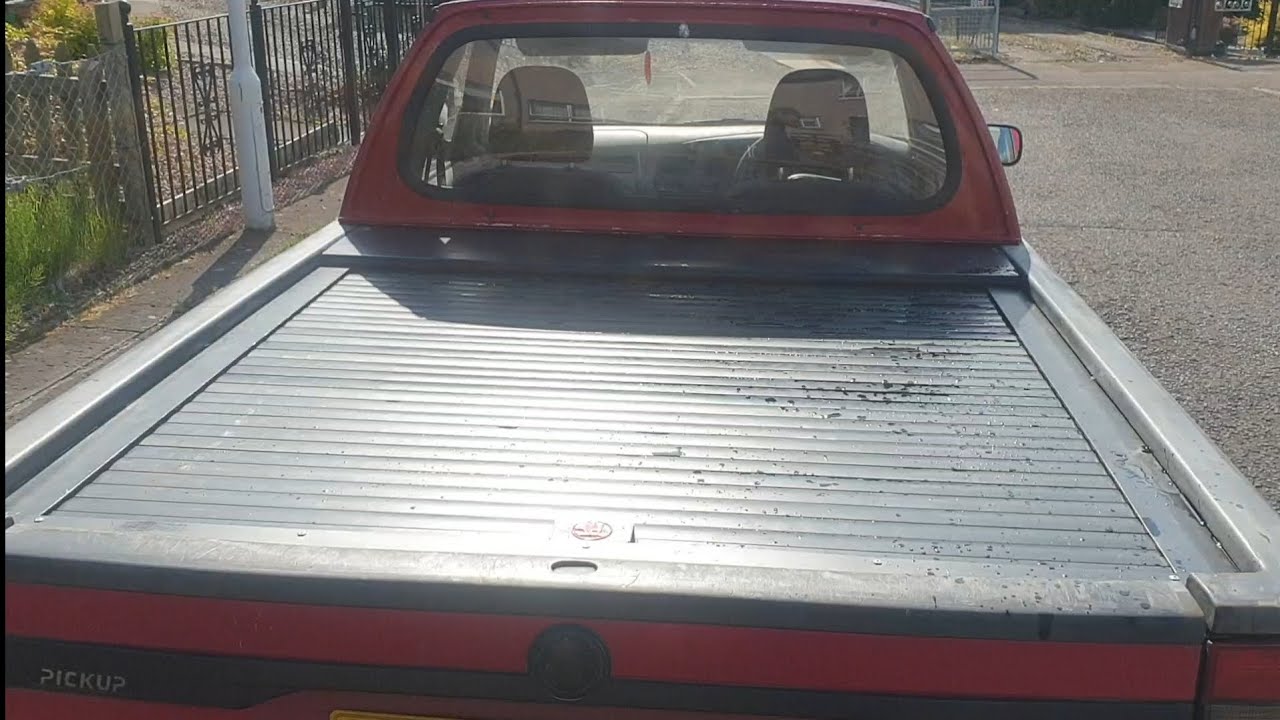 Mitsubisi L200 Roller shutter on a Skoda Felicia pickup retrofit. 3d printing