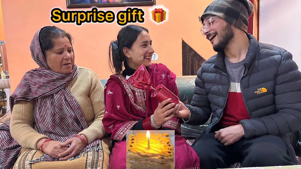 शादी को हुआ 1 month complete ❤️husband ji ने दिया gift 🎁