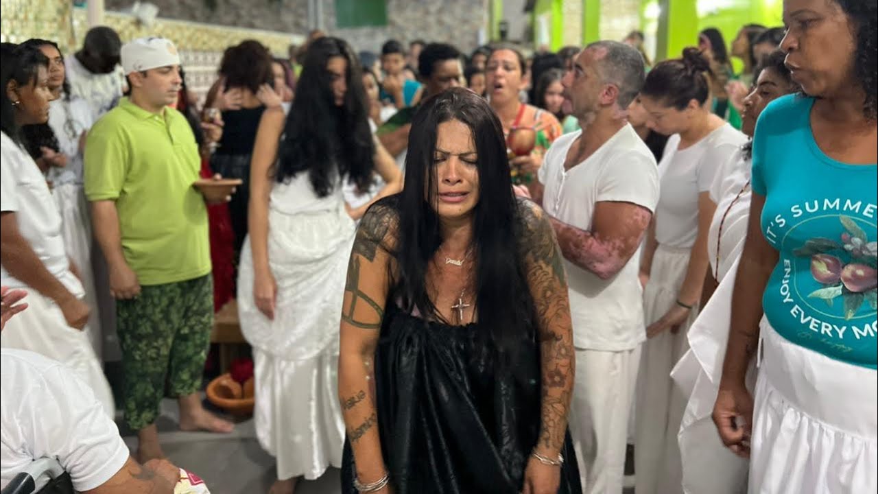 EXÚ PRESENTE | LAROYÊ 🔥
