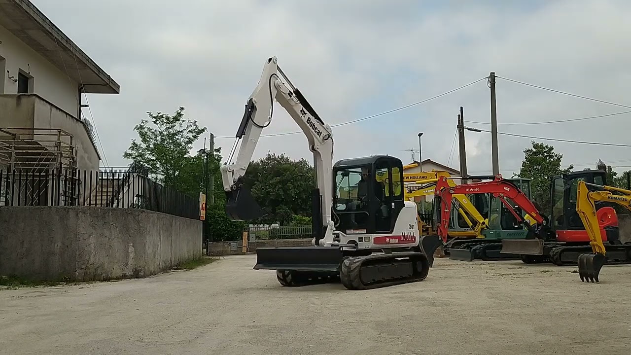 MINIESCAVATORE BOBCAT 341