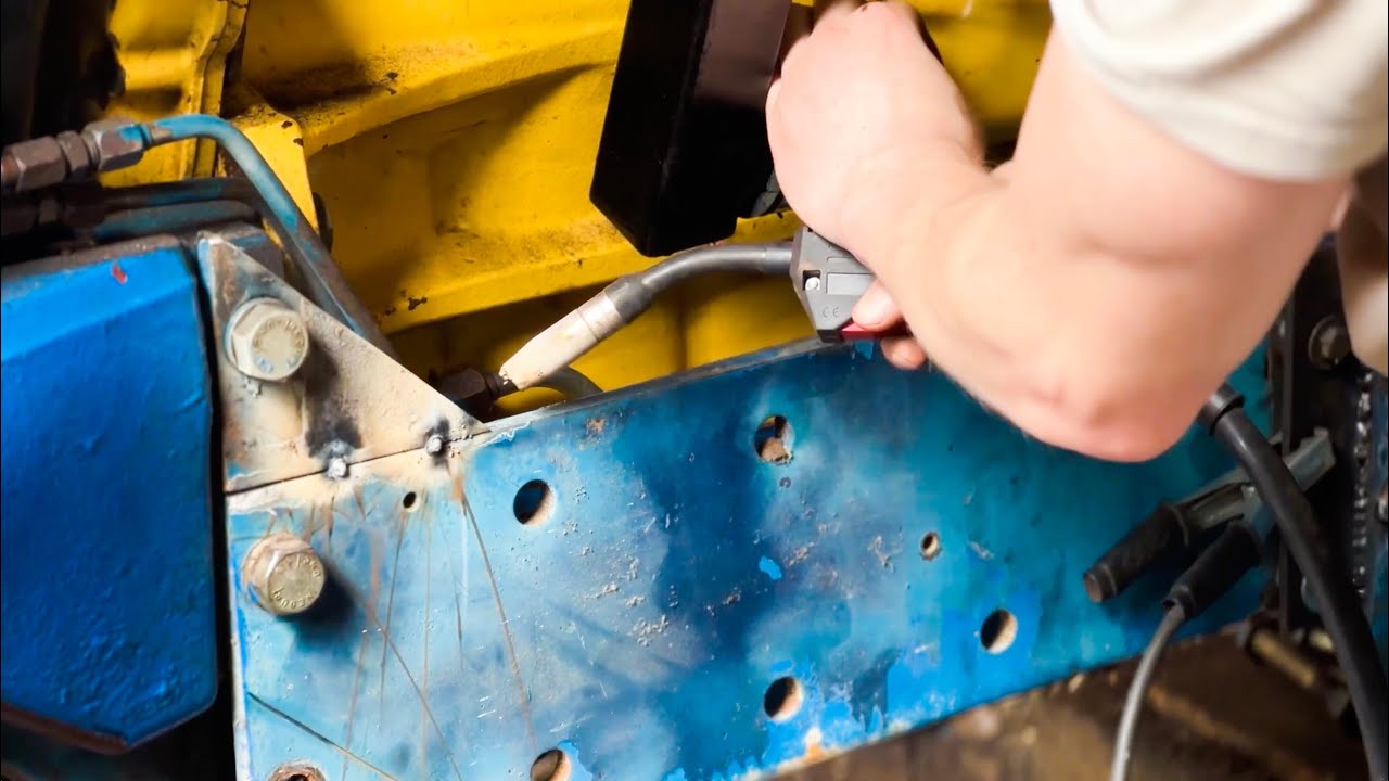 Custom Chassis Rails for the Ford 8700