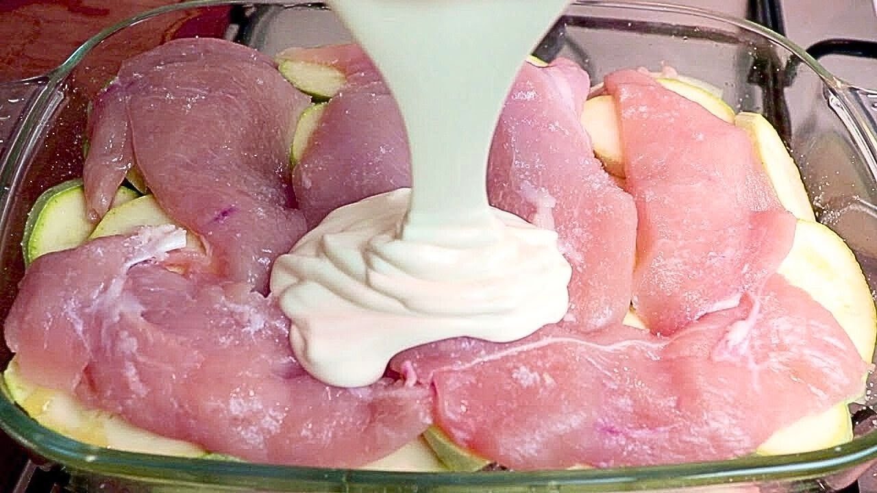 Превратите простую куриную грудку в полноценное и сочное блюдо!