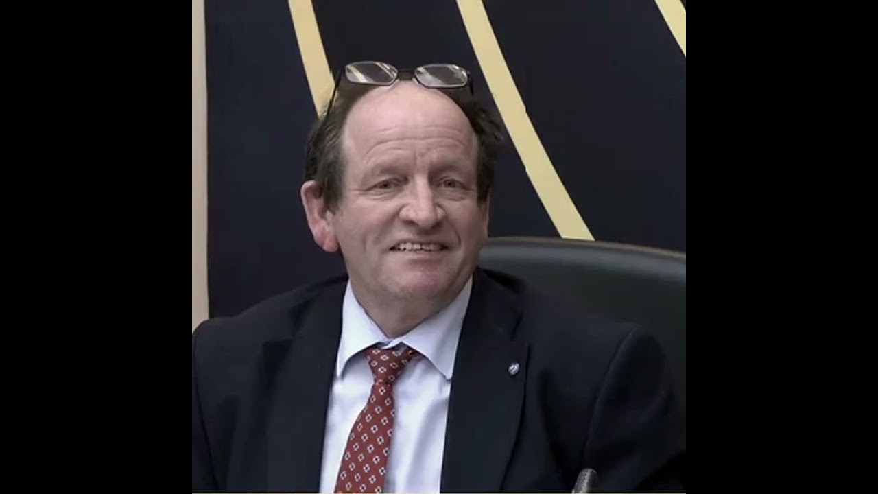Willie Aird TD questions Agriculture Minister on withhrld farmer payments