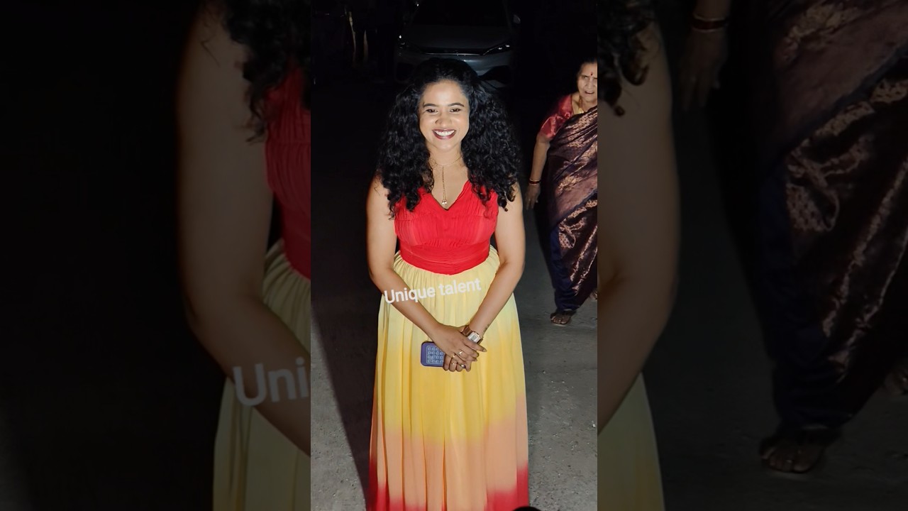 Big boss Kirrak seetha entry at event in hyderabad 