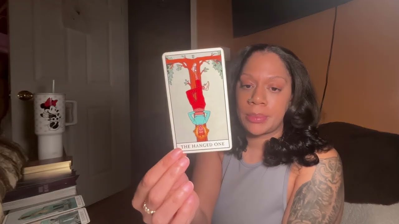 SCORPIO ♏️ FEB 🌹 PREDICTIONS! CHEERS 🎉 TO LETTING GO & LEVELING UP! UR UPGRADING SPIRITUALLY! 🔮✨