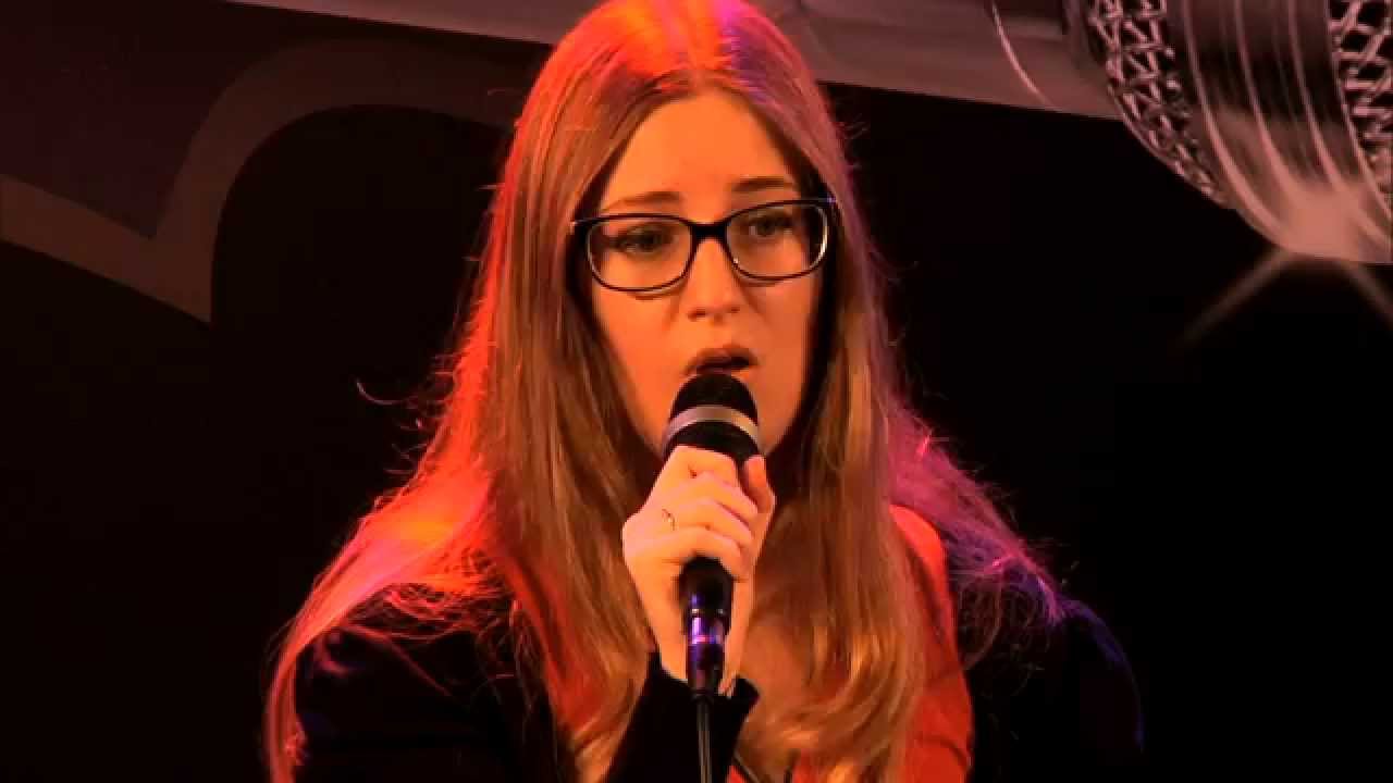 Aureline au Vocal Tour 2015 ( demi-finale )