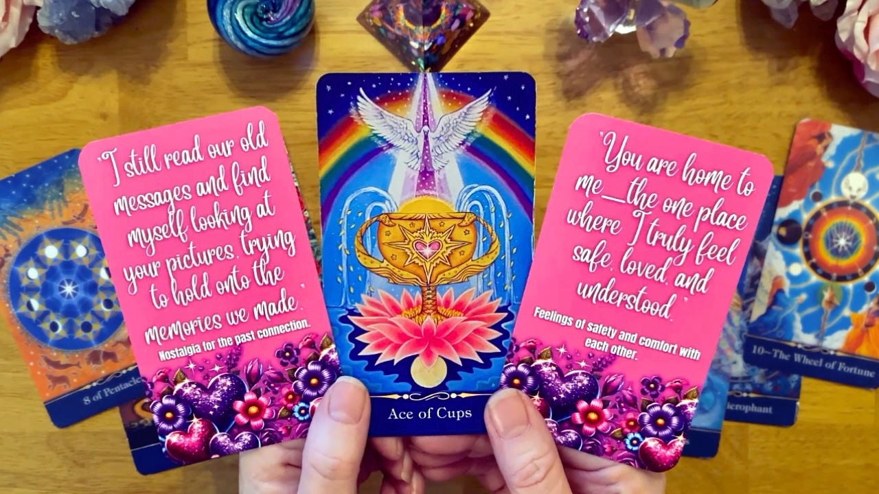 THEY RE-READ YOUR TEXTS AND THEY LOOK AT YOUR PHOTOS! 🤩 (COLLECTIVE LOVE TAROT READING) 💖