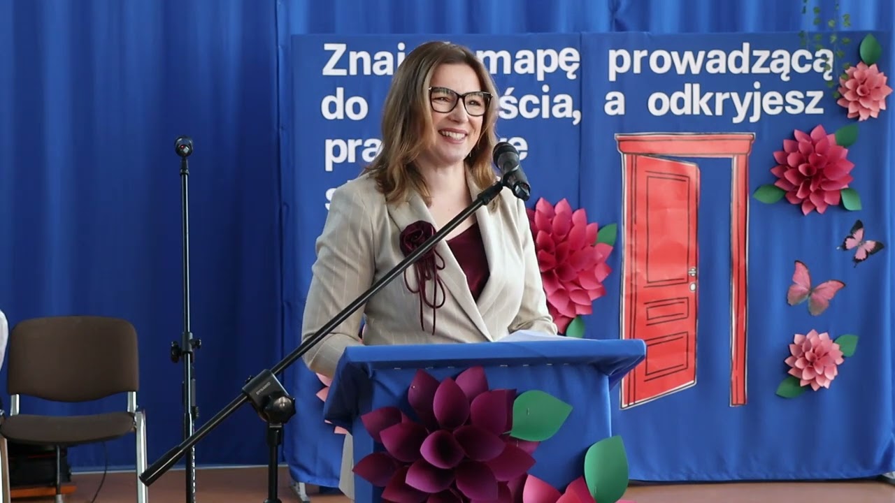 Uroczystość 80 lecia Zs im. UNICEF w Rzeszowie