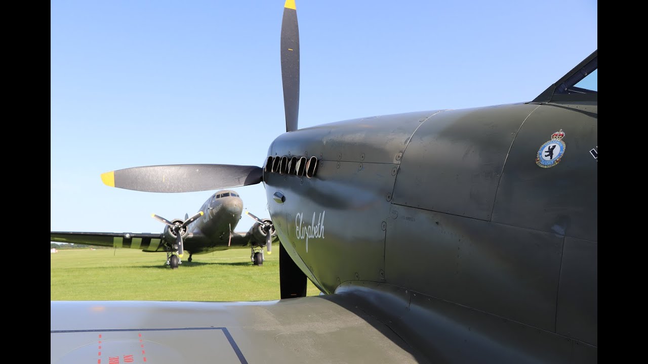 Headcorn Aerodrome: Aerolegends - Spitfire Flight 29 June, 2019