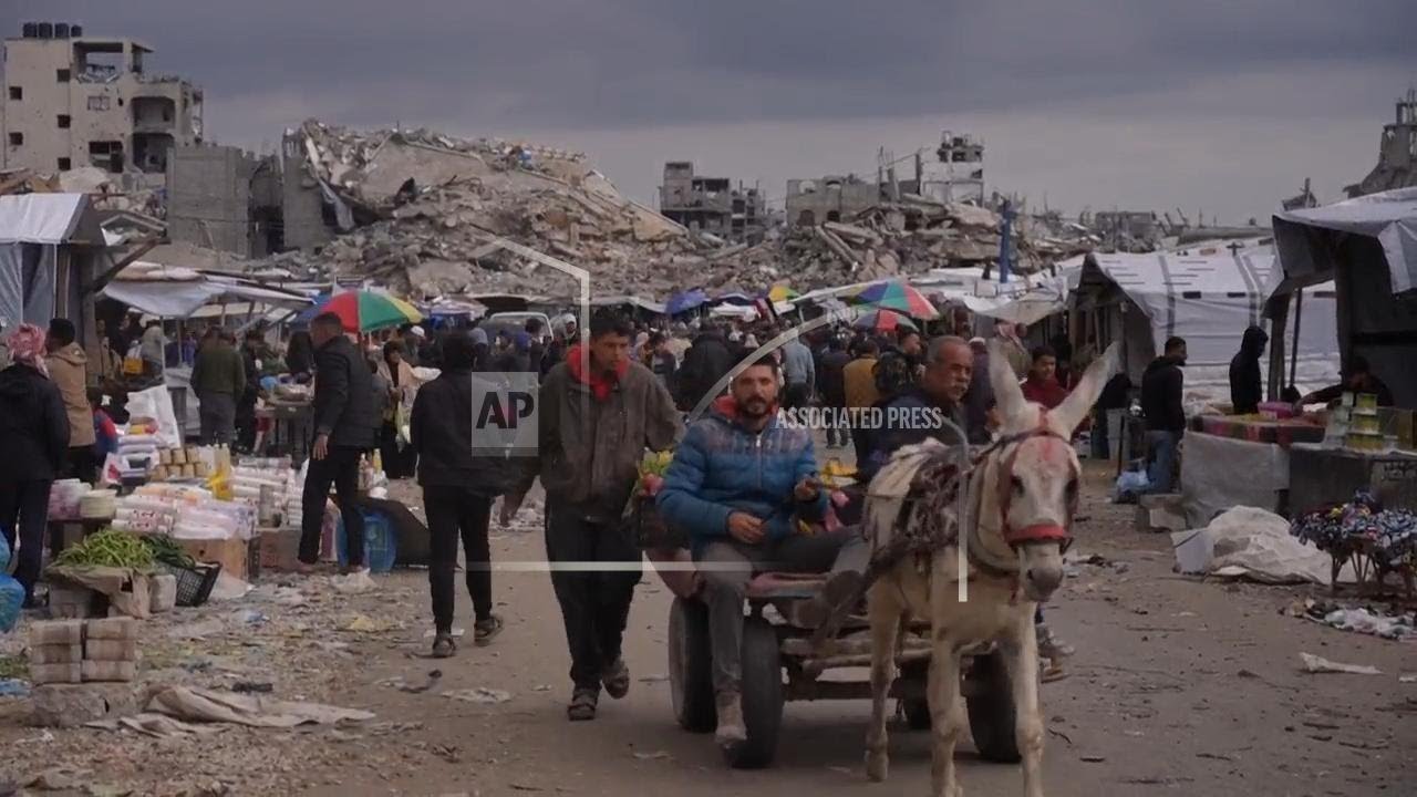 War-weary Palestinians in Gaza mark first day of Ramadan
