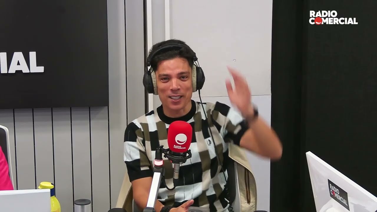 Rádio Comercial | Um senhor que construiu um foguetão usando coisas que tinha na cozinha