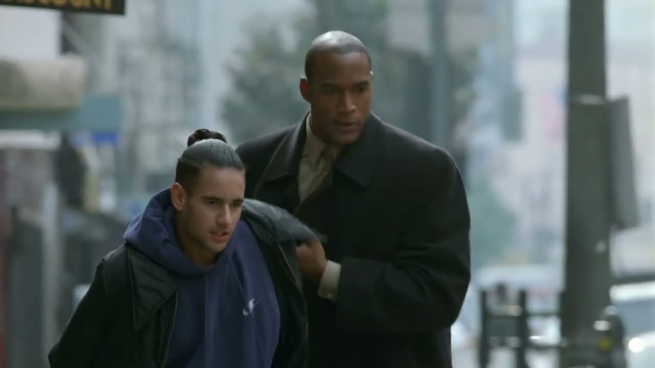 NYPD Blue - Super Jones ❗