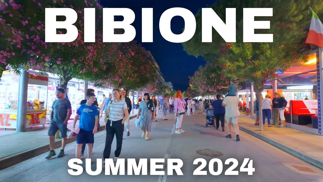 Bibione Italy, City Center in the Evening || Urlaub in Bibione Italien 2024
