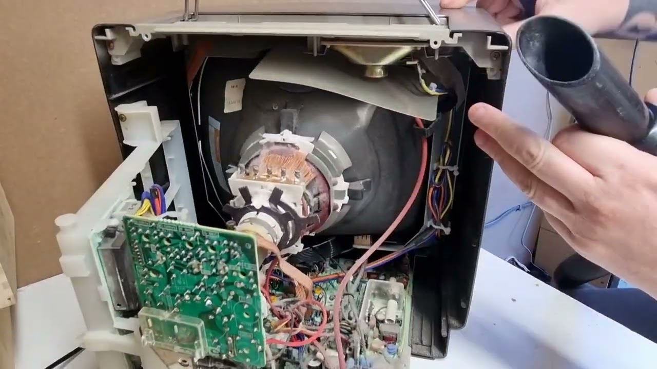 1983 Sony KV-1412UB Trinitron dead on arrival and repair