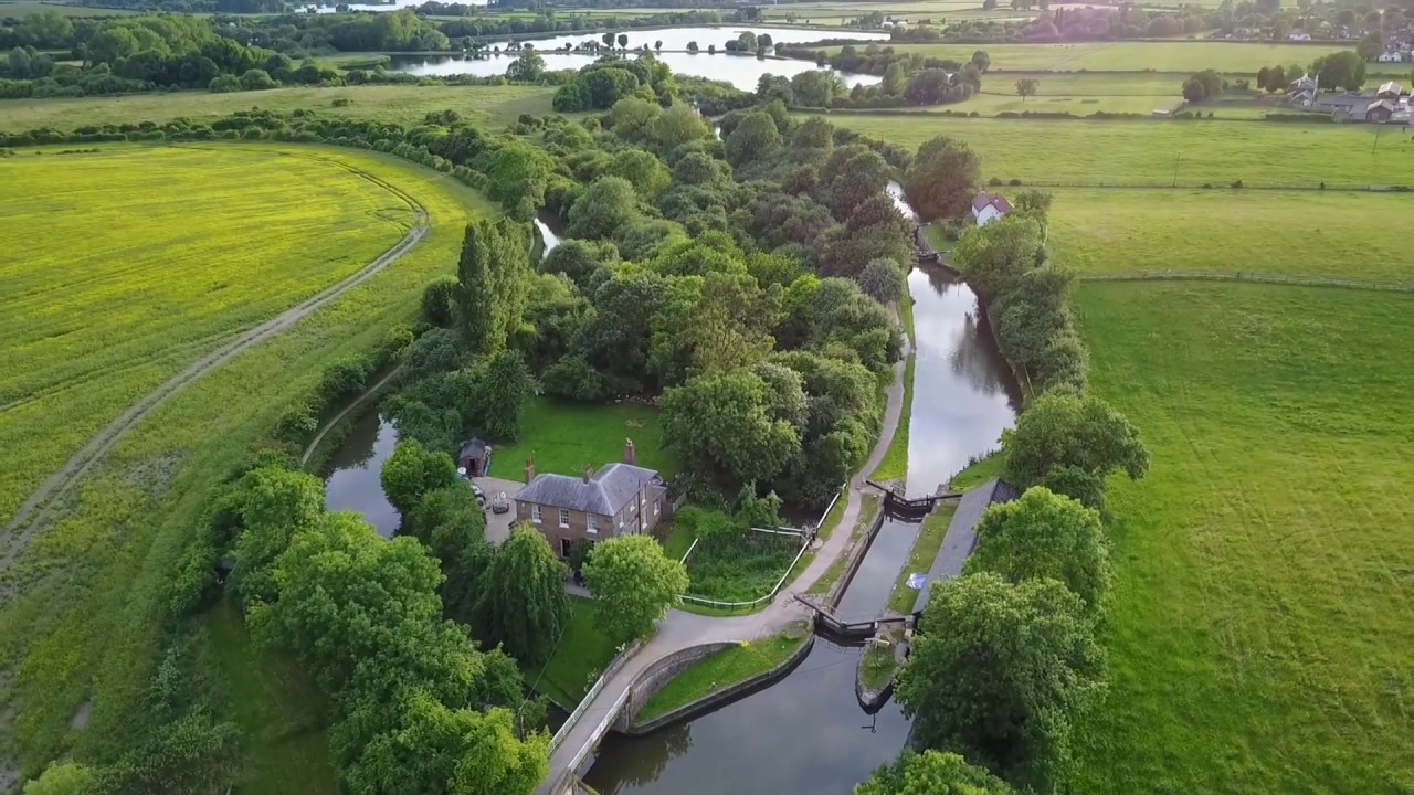 Marsworth Locks Drone Flight
