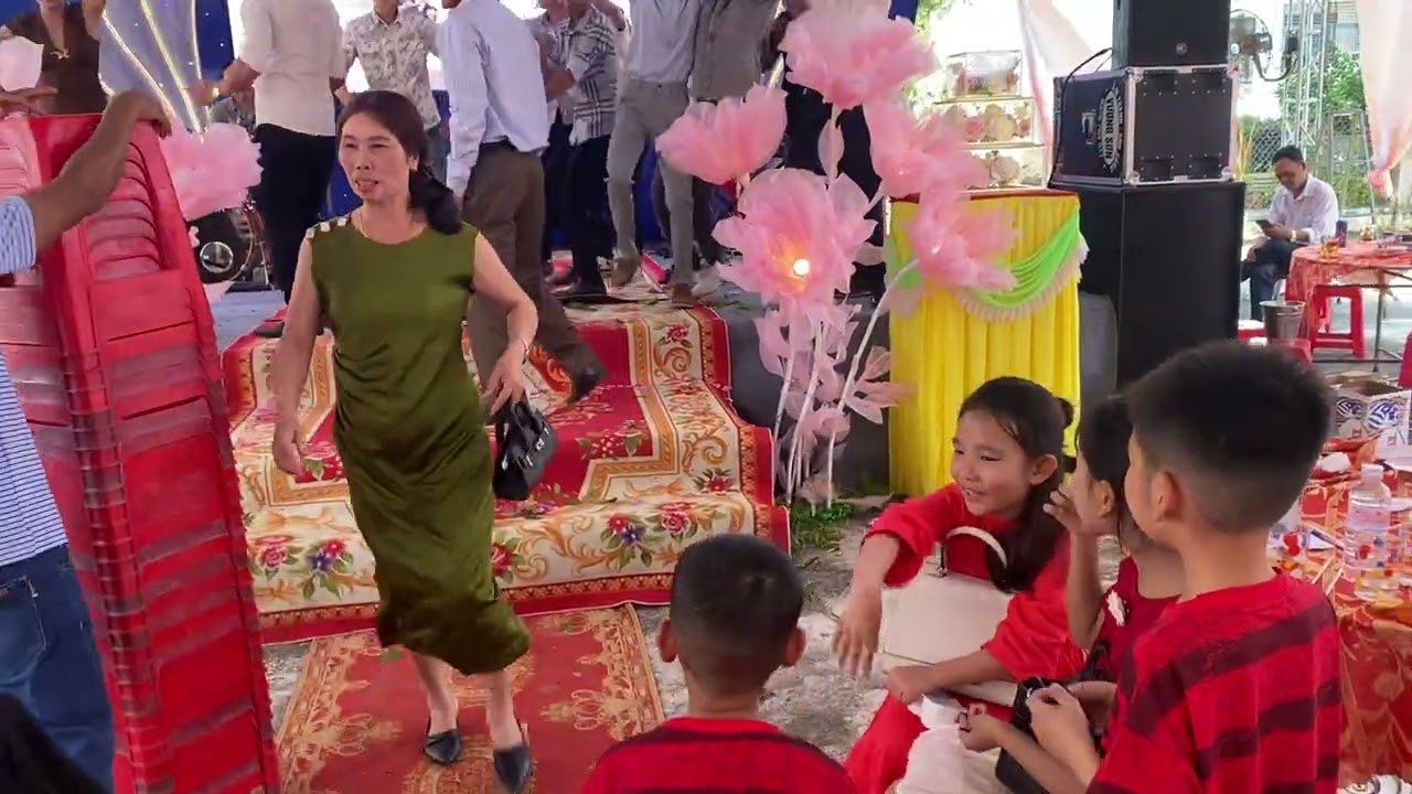 ngày 7 tháng 2, 2026