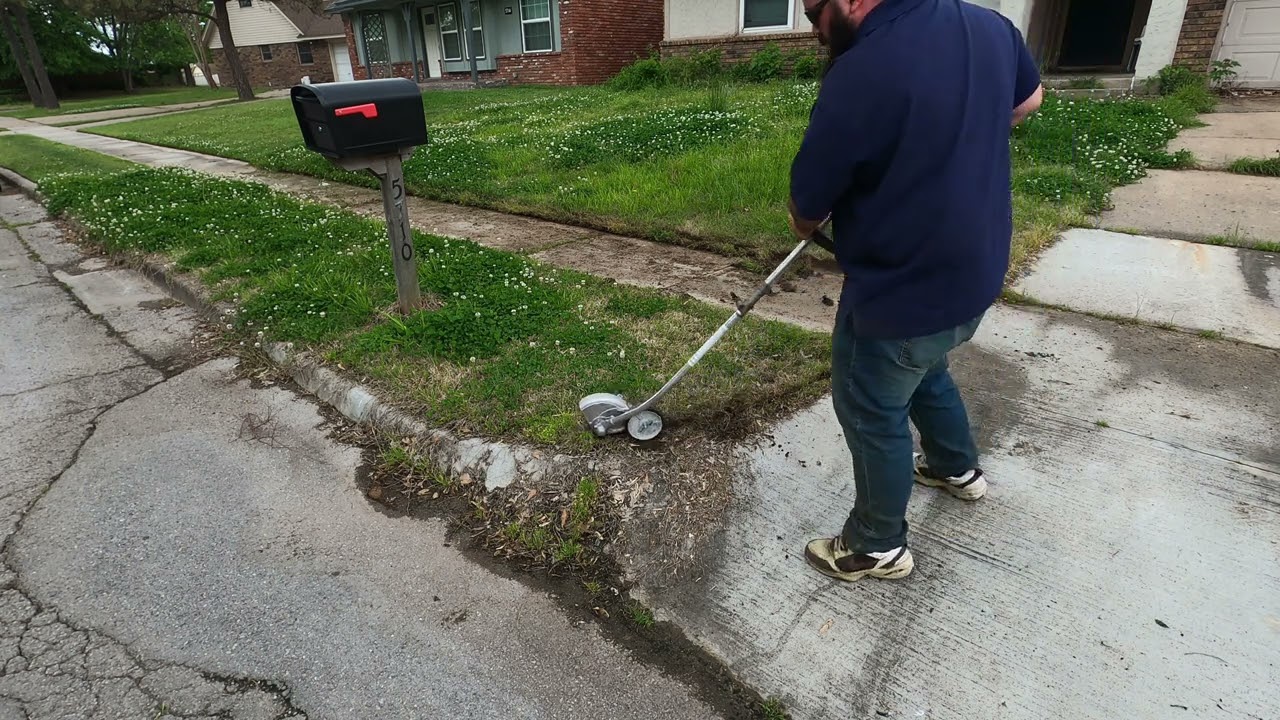 I CAN'T BELIEVE this happened when I CUT the LAWN for FREE - [OVERGROWN LAWN MAKEOVER]