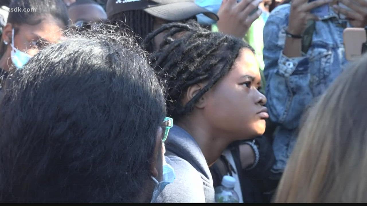 Parkway students protest racist graffiti