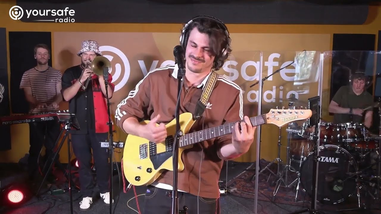 Gus Walker - Water & Fire (Live @ Giels Radioshow)