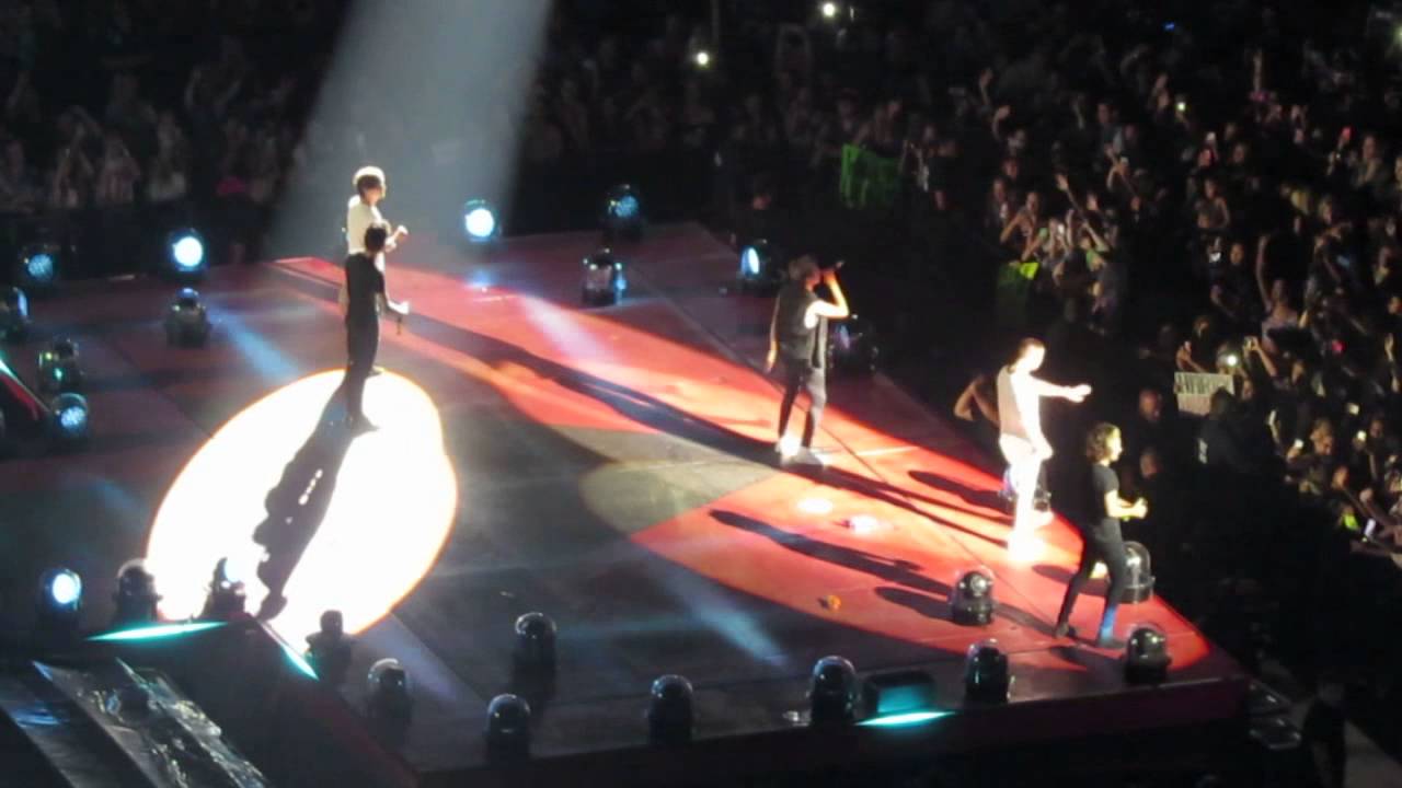 One Direction-Live While We're Young MetLife Stadium, NJ August 4, 2014 WWA Tour
