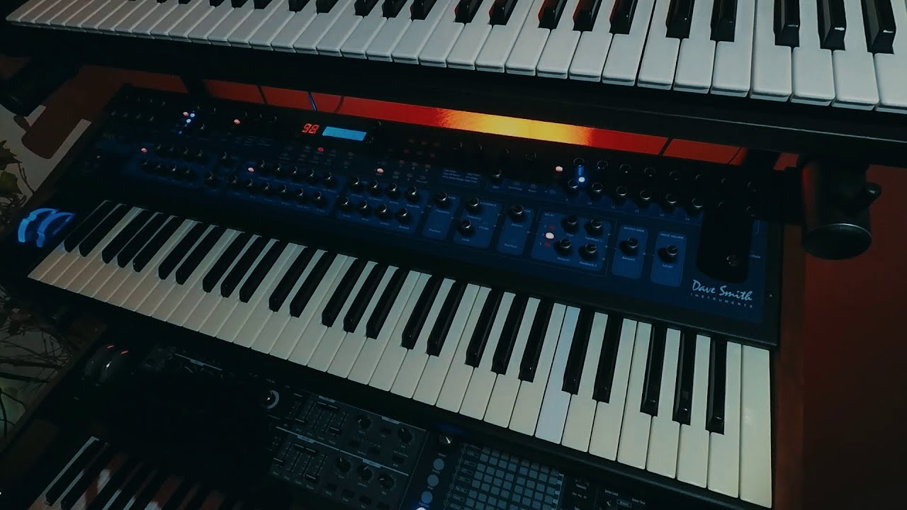 Dave Smith Polyevolver | Playing the great machine for 15 minutes