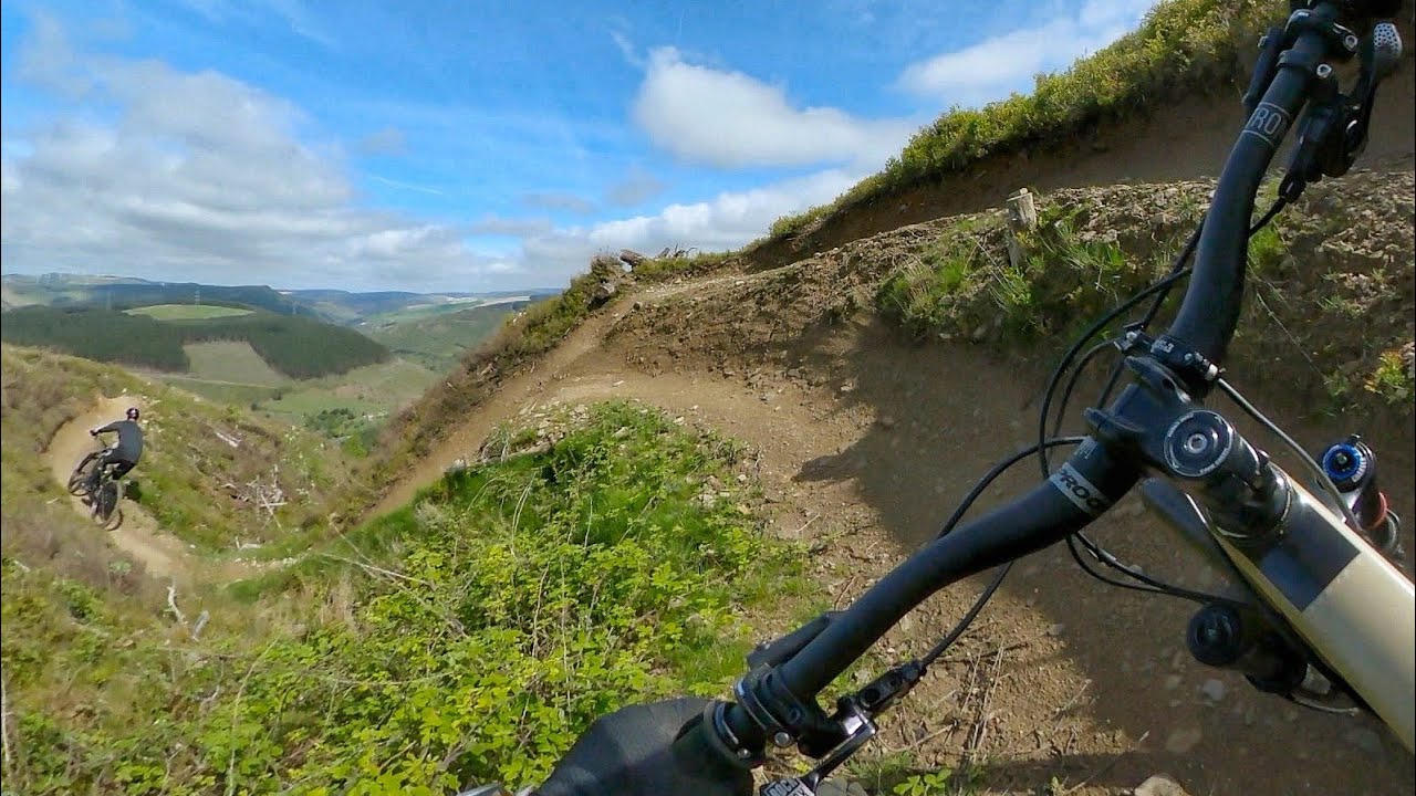 Masts Afan Full Run  Gully-Medic-Connect 4