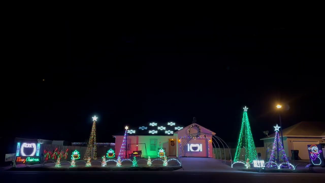 ACO Decoration and Light Show 2025 (Carol of the Bells)